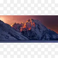黄昏雪山背景图