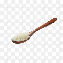 木质勺挖一勺米
