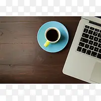 木质办公桌电脑咖啡